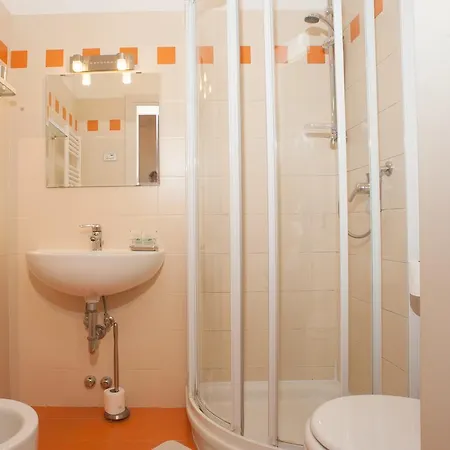 艾塔格力亚皮特拉旅馆 招待所